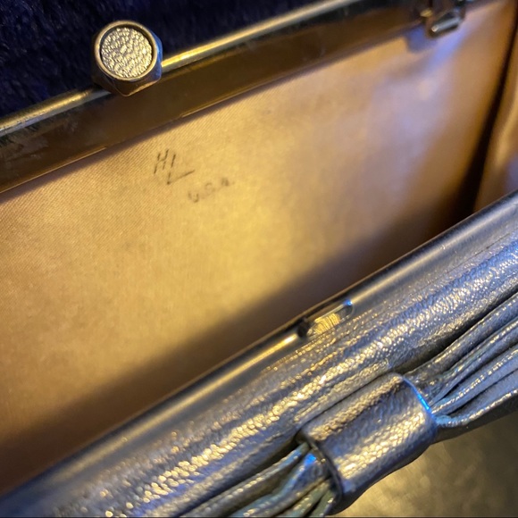 Vintage Silver clutch - Picture 3 of 9